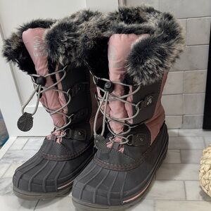 Kamik Pink and Black Snow Boots with Faux Fur Trim